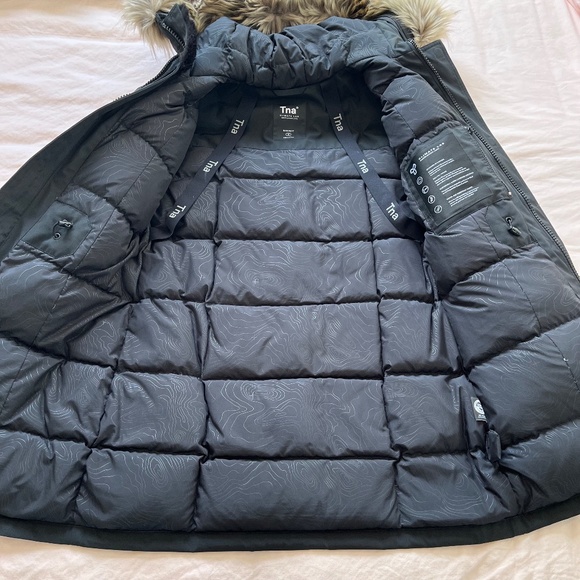 ARITZIA TNA Black Parka with Fur Trim - Picture 11 of 16
